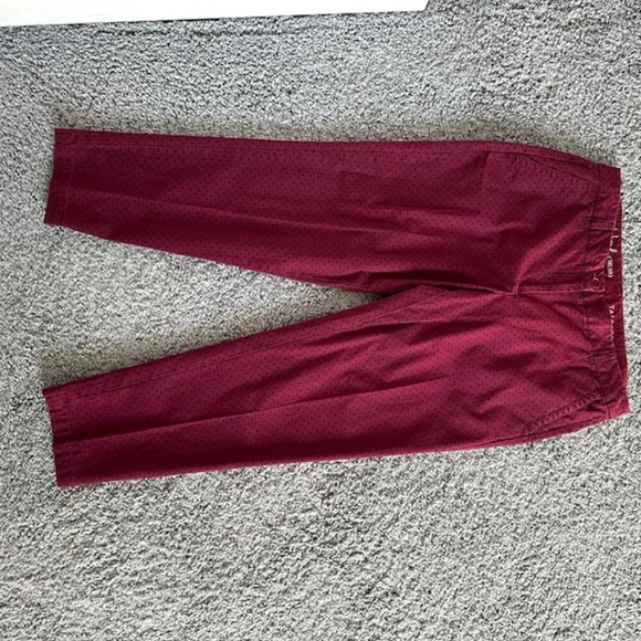 Talbots The Weekend Chino, size 8P, wine with black polka dots, cotton/spandex - Picture 2 of 7